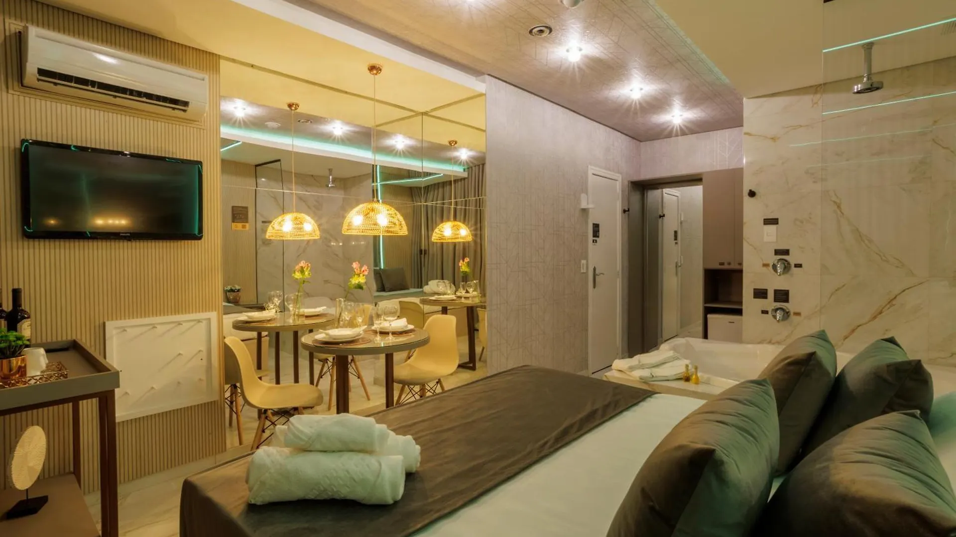 Hodinový hotel Medieval Motel Spa - Porto Alegre-Rs Brazílie