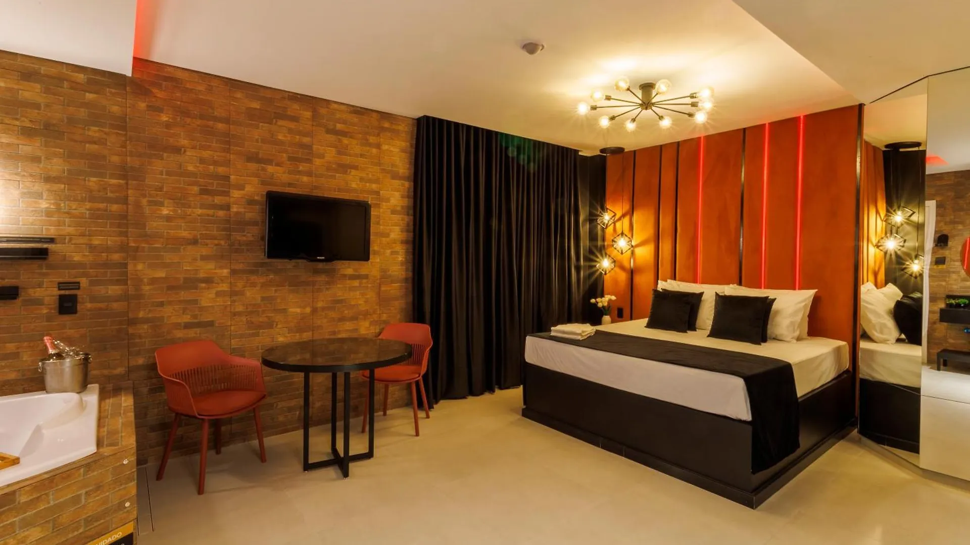 Medieval Motel Spa - Porto Alegre-Rs