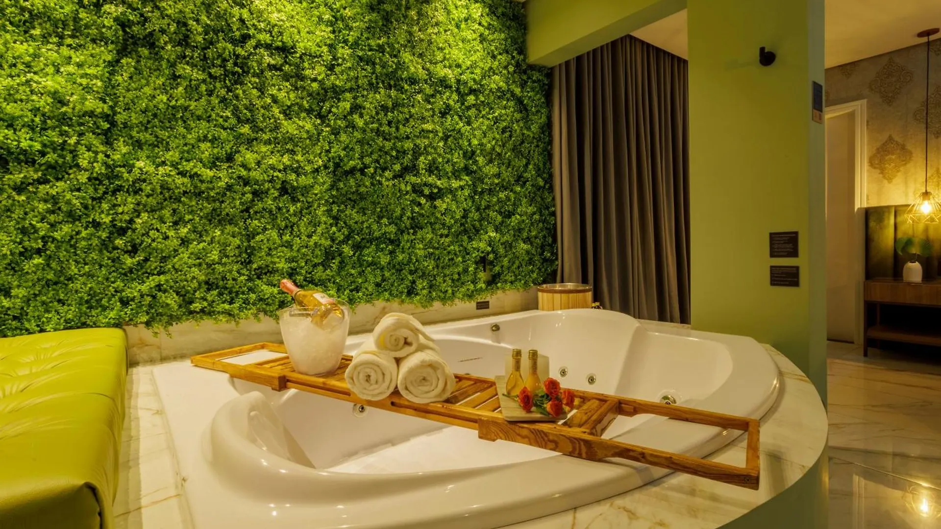 Medieval Motel Spa - Porto Alegre-Rs