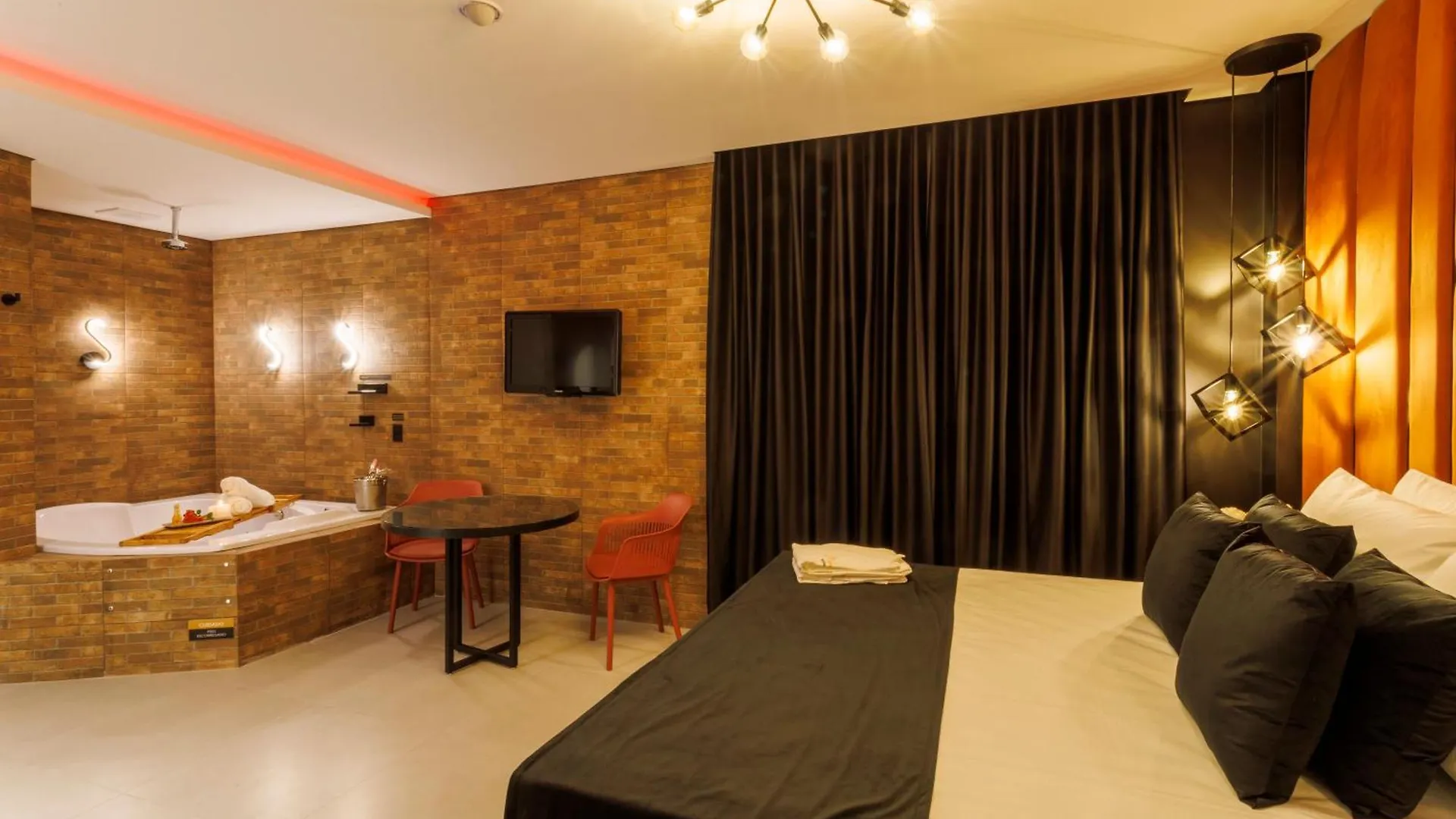 Medieval Motel Spa - Porto Alegre-Rs